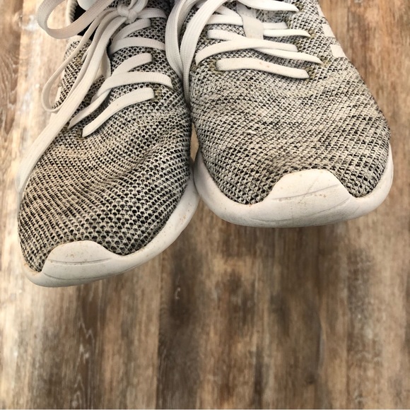 Adidas Cloudfoam Pure Athletic Trainer Pull on Sneaker Size 9.5 - Picture 3 of 8